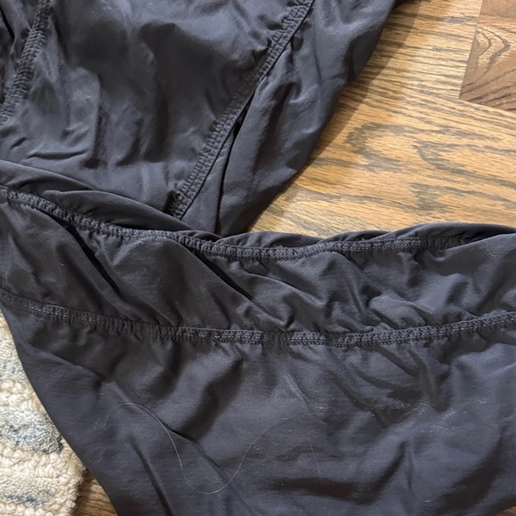 The North Face womens Black Joggers/ Aphrodite 2.0 Pant - Picture 4 of 5